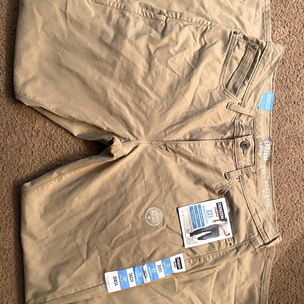 Levi’s Denizen khakis. Brand new!